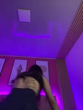 Sophie LS online show from 02-06-25, 02:55