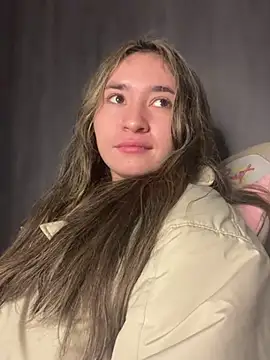 Sophie LS online show from 02-26-25, 07:42