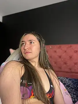 Sophie LS online show from 03-22-25, 04:45