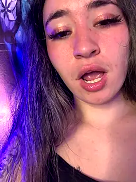 Sophie LS online show from 09-28-25, 03:12