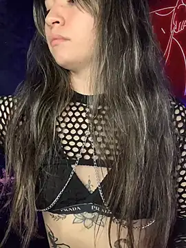 Sophie LS online show from 11-09-25, 04:44