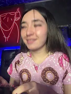 Sophie LS online show from 01-06-26, 02:21