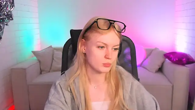 GraceGlamour online show from 02-10-25, 08:20