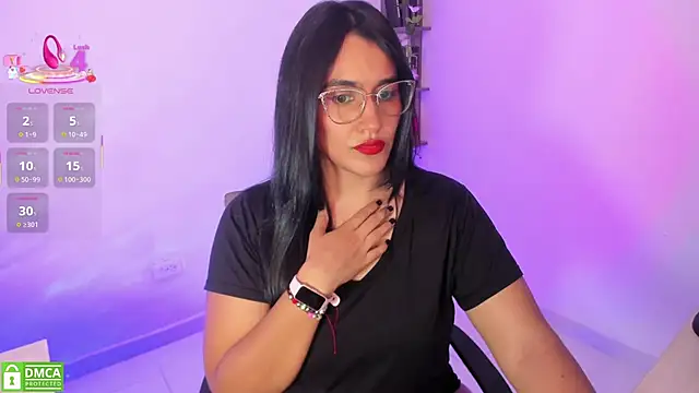 Snapshot of isabella_aristi03 chatting on 10-12-25, 03:49 isabella aristi03 online show from 10-12-25, 03:49