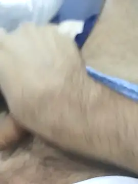 Snapshot of ptrz990 chatting on 10-06-25, 02:14 ptrz990 online show from 10-06-25, 02:14