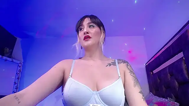AnabelleGron online show from 05-06-26, 03:57