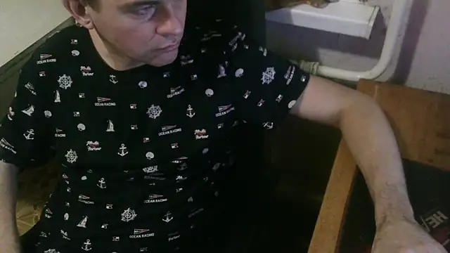 Snapshot of AlDON59 chatting on 12-16-24, 06:49 AlDON59 online show from 12-16-24, 06:49