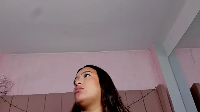 MollyBigBoobs12 online show from 11-01-25, 08:55