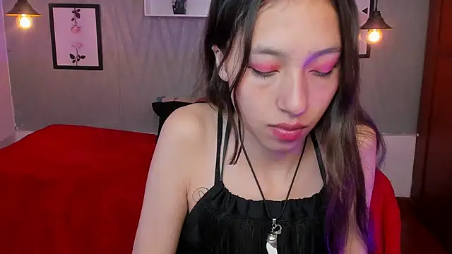 Valeria roussi online show from 01-14-25, 05:34