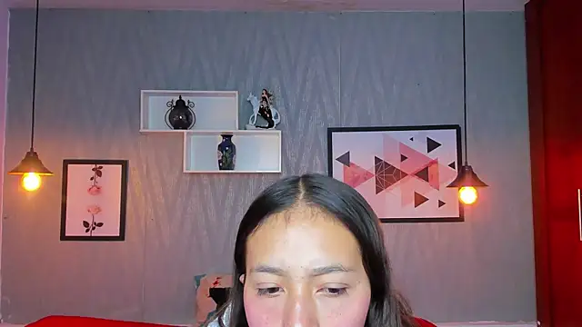 Valeria roussi online show from 01-18-25, 01:29