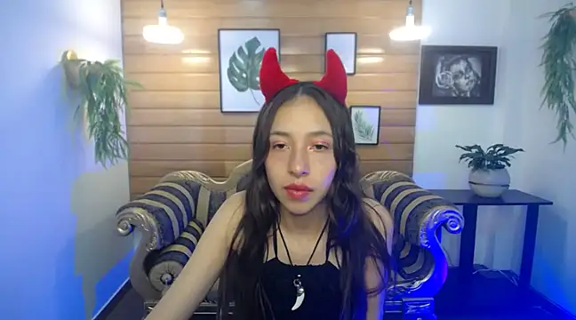 Valeria roussi online show from 02-14-25, 07:23