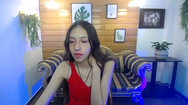 Valeria roussi online show from 02-15-25, 11:03