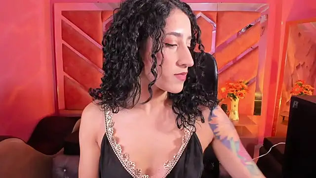 Snapshot of Eimy_Sexy_ chatting on 02-20-26, 01:22 Eimy Sexy online show from 02-20-26, 01:22