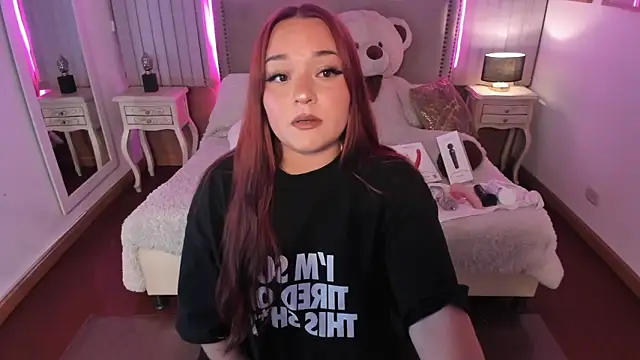 Snapshot of Valentina_Se chatting on 01-30-25, 04:06 Valentina Se online show from 01-30-25, 04:06