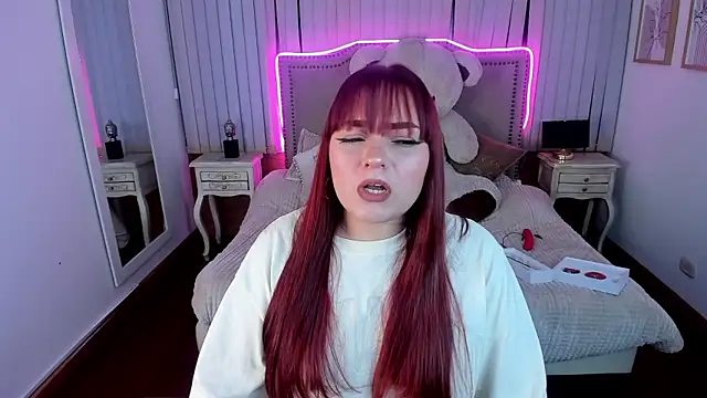 Snapshot of Valentina_Se chatting on 03-13-25, 04:16 Valentina Se online show from 03-13-25, 04:16