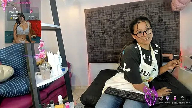 sharoncute1 online show from 11-12-25, 09:47