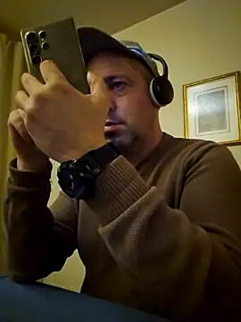 Snapshot of HeteroHotGuy1 chatting on 11-09-25, 02:54 HeteroHotGuy1 online show from 11-09-25, 02:54