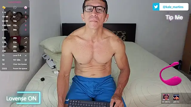 KALE 19 online show from 06-18-26, 02:54
