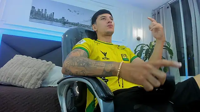 Damian23   online show from 12-03-25, 10:46