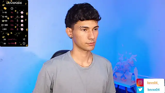 Alexx tc online show from 10-11-25, 04:33