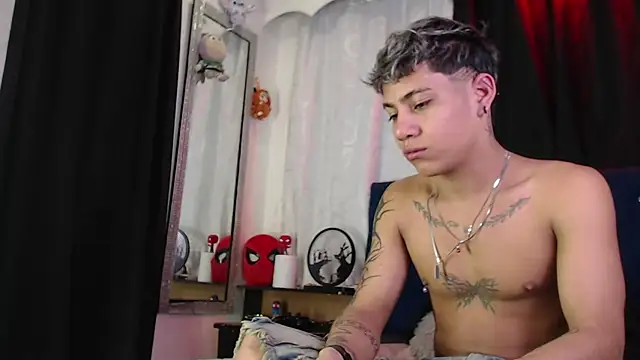 Sexys Boys Hot1 online show from 06-20-26, 01:19