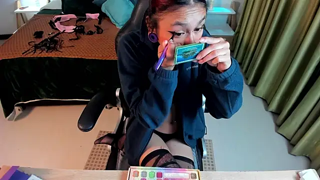 Kat cute  online show from 03-11-25, 07:04