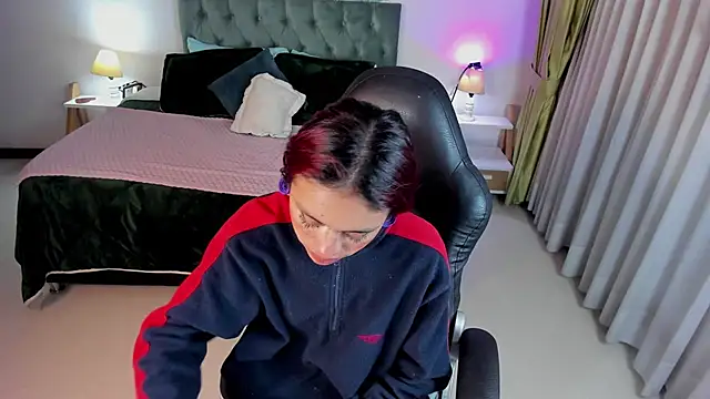 Kat cute  online show from 03-13-25, 10:05