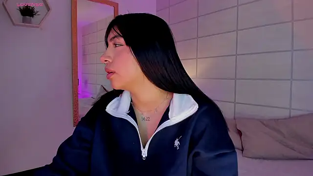 Christine Laam online show from 03-03-26, 12:22