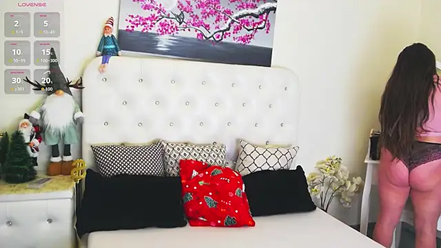 Ysabell01 online show from 01-14-26, 05:24