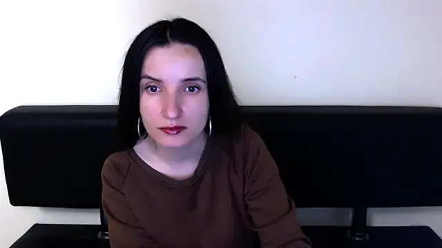 LaimaV  online show from 05-11-26, 05:54
