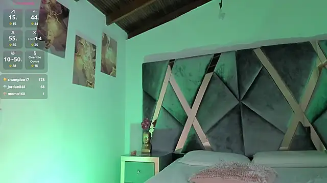 Snapshot of Milan_ebony chatting on 03-19-25, 02:35 Milan ebony online show from 03-19-25, 02:35