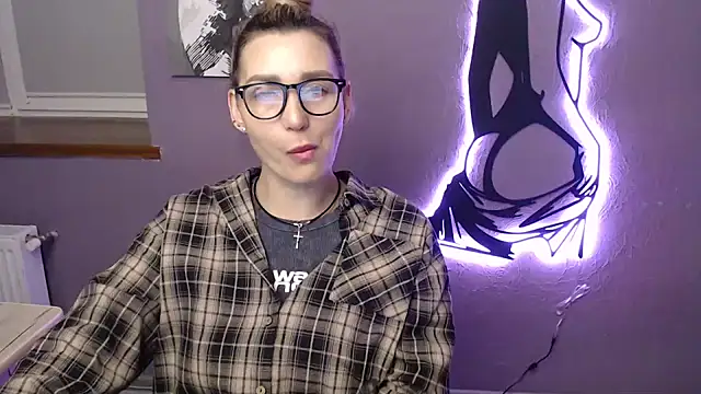  sexy lady online show from 01-11-26, 12:54