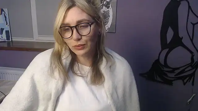  sexy lady online show from 05-11-26, 04:04