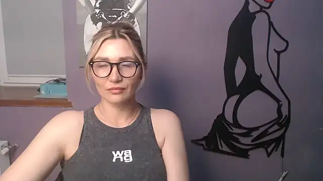  sexy lady online show from 06-03-26, 01:03
