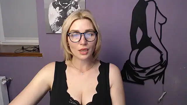 sexy lady online show from 06-27-26, 01:06
