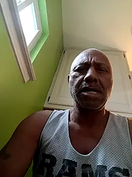 yasohw online show from 11-28-25, 06:21