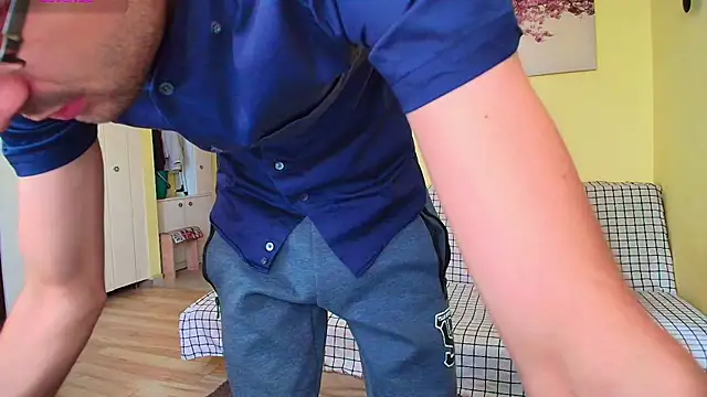 HungEddy online show from 12-15-25, 09:24