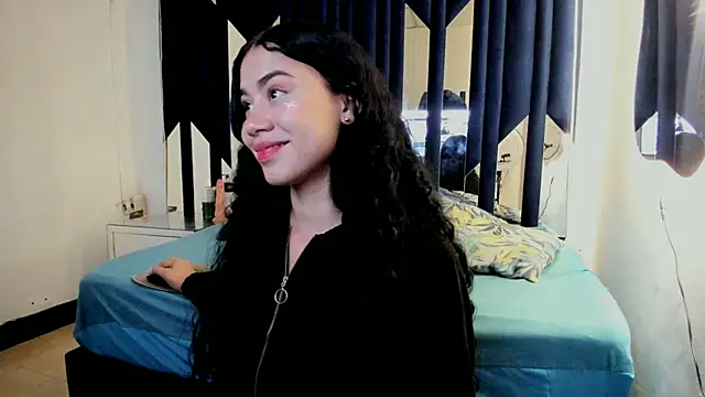 Sofia-candyht online show from 12-22-24, 04:39