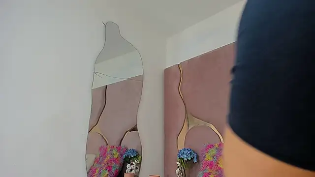 Sofia-candyht online show from 02-17-26, 08:26