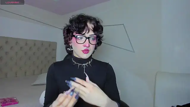 melodybonss  online show from 10-12-25, 04:11