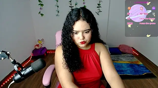 Dulce Julietha online show from 02-14-25, 08:05