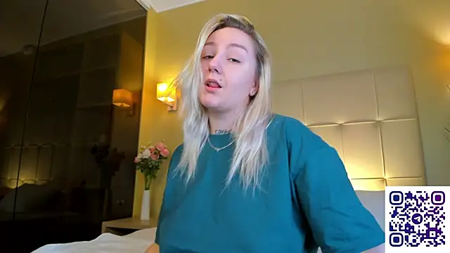 Debbie Taylor online show from 10-11-25, 04:38