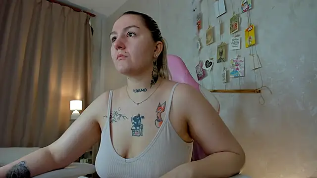 Debbie Taylor online show from 11-20-25, 05:45