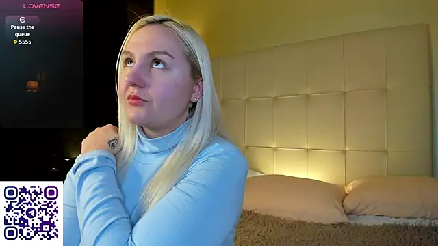 Snapshot of Debbie_Taylor chatting on 03-19-26, 04:55 Debbie Taylor online show from 03-19-26, 04:55