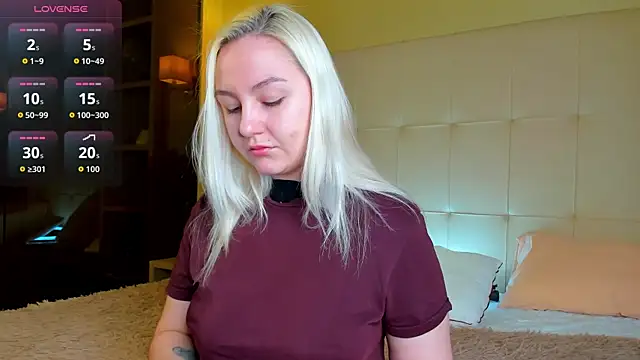 Snapshot of Debbie_Taylor chatting on 03-26-26, 05:29 Debbie Taylor online show from 03-26-26, 05:29