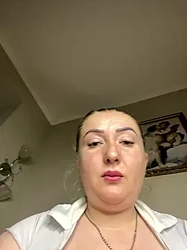 Snapshot of BrigitDani_ chatting on 12-06-24, 11:22 BrigitDani online show from 12-06-24, 11:22