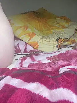 Snapshot of BrigitDani_ chatting on 12-06-24, 02:28 BrigitDani online show from 12-06-24, 02:28