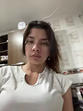 Snapshot of adop_me__ chatting on 02-11-26, 07:41 adop me online show from 02-11-26, 07:41