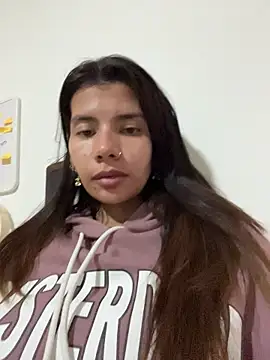 Snapshot of adop_me__ chatting on 02-18-26, 01:12 adop me online show from 02-18-26, 01:12