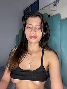 Snapshot of adop_me__ chatting on 03-18-26, 11:30 adop me online show from 03-18-26, 11:30